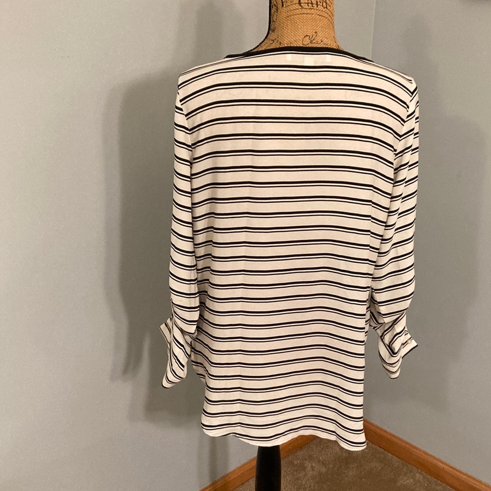 LOFT Navy and White Striped Blouse Women Size M Button-Tab Sleeve - Picture 3 of 9
